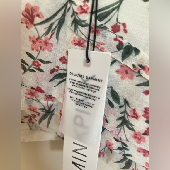 NWT Minkpink Cropped Floral Puff Sleeve Top - Picture 3 of 6